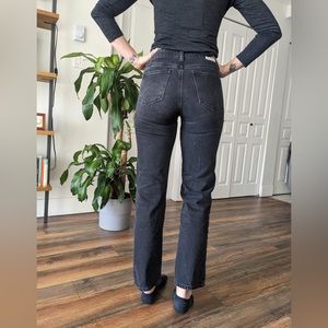 Mavi 27/31 “Barcelona” high rise/ straight leg